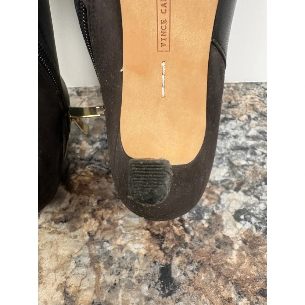 Vince‎ Camuto Velino Black Leather Suede Buckle Ankle Booties Gold Hardware 6.5M